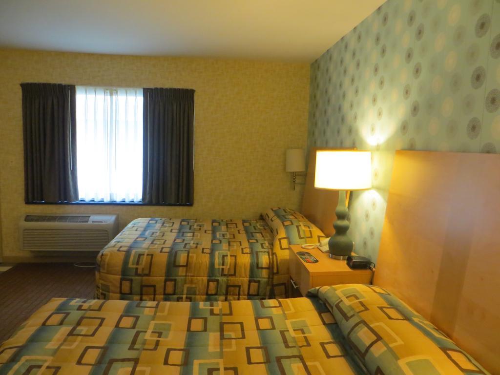 Carleton Of Oak Park Hotel Buitenkant foto